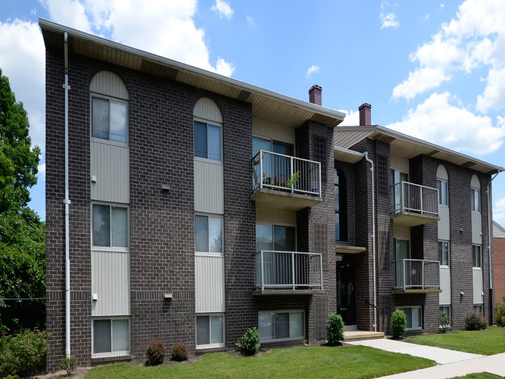 Photos and Video of Windsor House Apartments* in Baltimore, MD